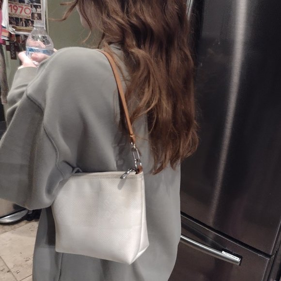Very Pretty Louis Vuitton Pochette Giant Damier🧡 - Picture 1 of 7